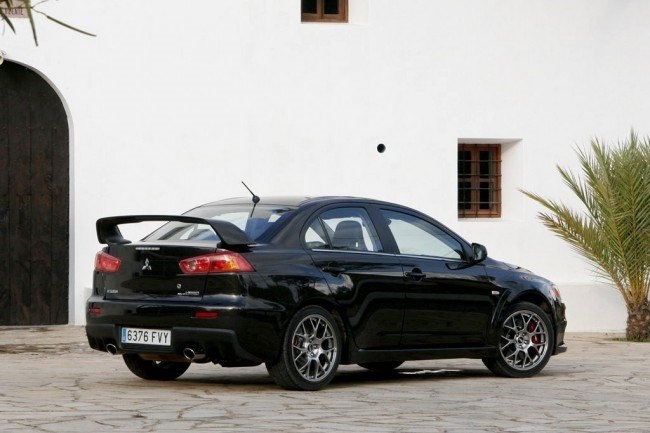 Характеристики Mitsubishi Lancer X Evolution