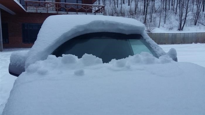 Год выпуска, цена и другие вводные данные