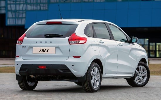 Стоит ли Lada XRAY своих денег?