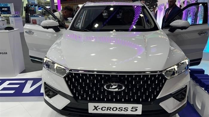 Когда можно будет приобрести Ладу X-Cross 5 у официальных дилеров?