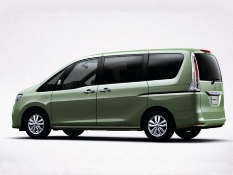 Покупать ли Nissan Serena II?