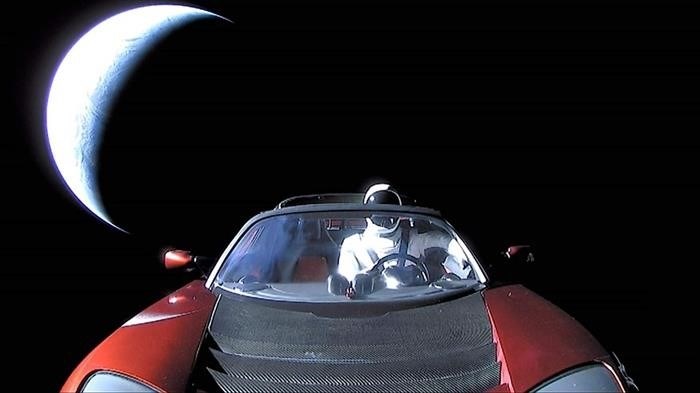 Комплектации и модификации электромобиля Tesla Roadster