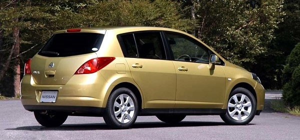 Отзыв владельца Nissan Tiida 1,6 5мех. Elegance Седан
