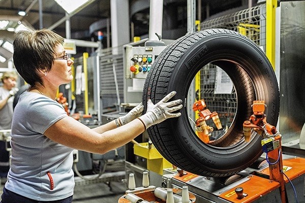 Заводы Pirelli в России