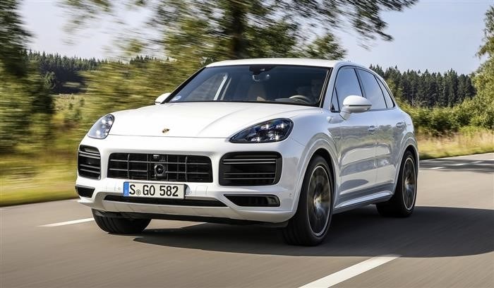 Экстерьер и интерьер Porsche Cayenne