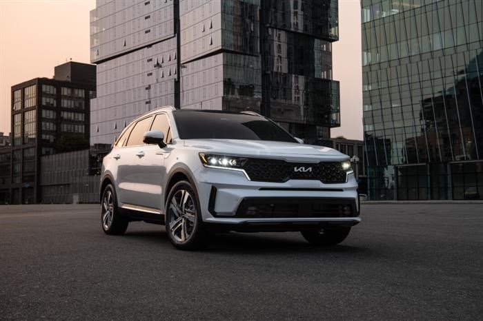 Автомобиль Kia Sorento 2025: стоит своих денег