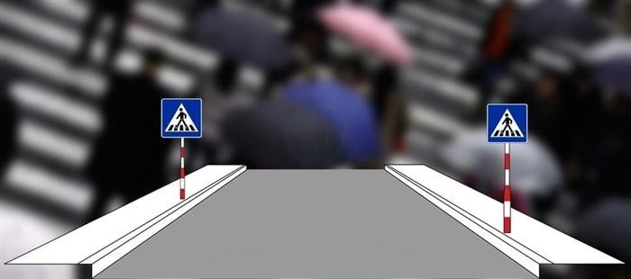Правила выполнения маневра на пешеходном переходе