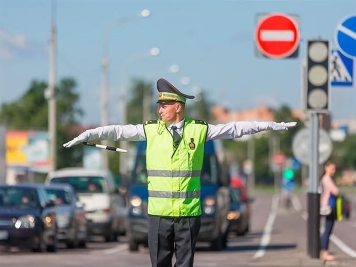 Какой приоритет у регулировщика