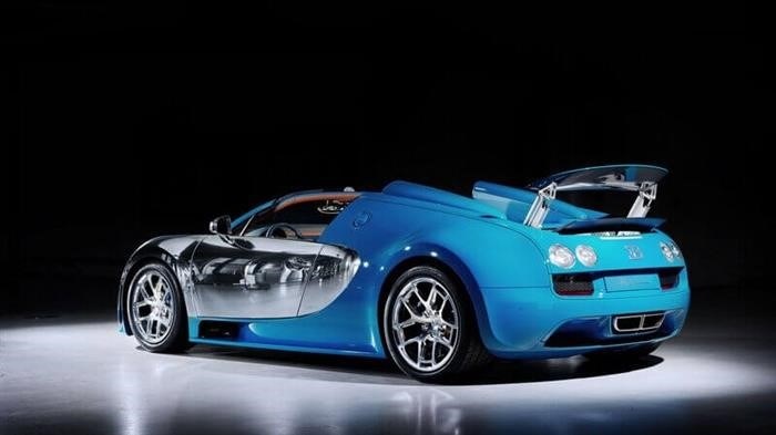  Bugatti La Voiture Noire: самый дорогой автомобиль в истории